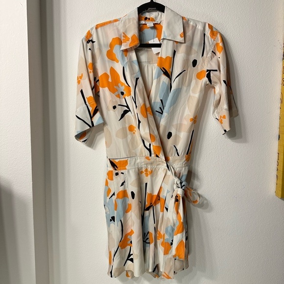 Diane von Furstenberg, Print 100% Silk Romper Shorts - Picture 5 of 11